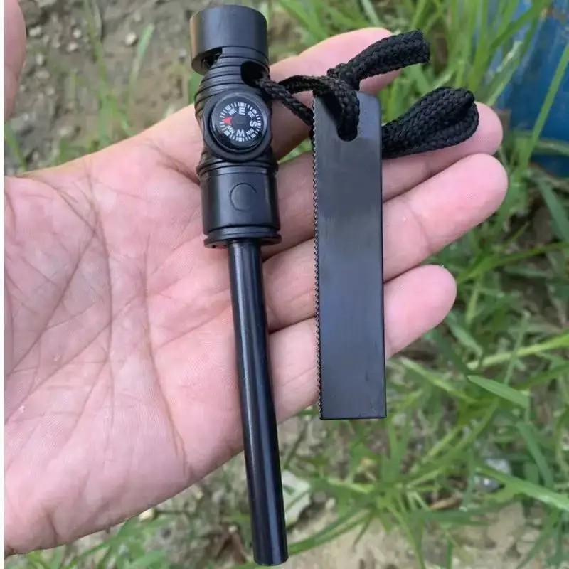 Multifunctional Long Tactical  - Magnesium Fire Starter recensione e prezzo