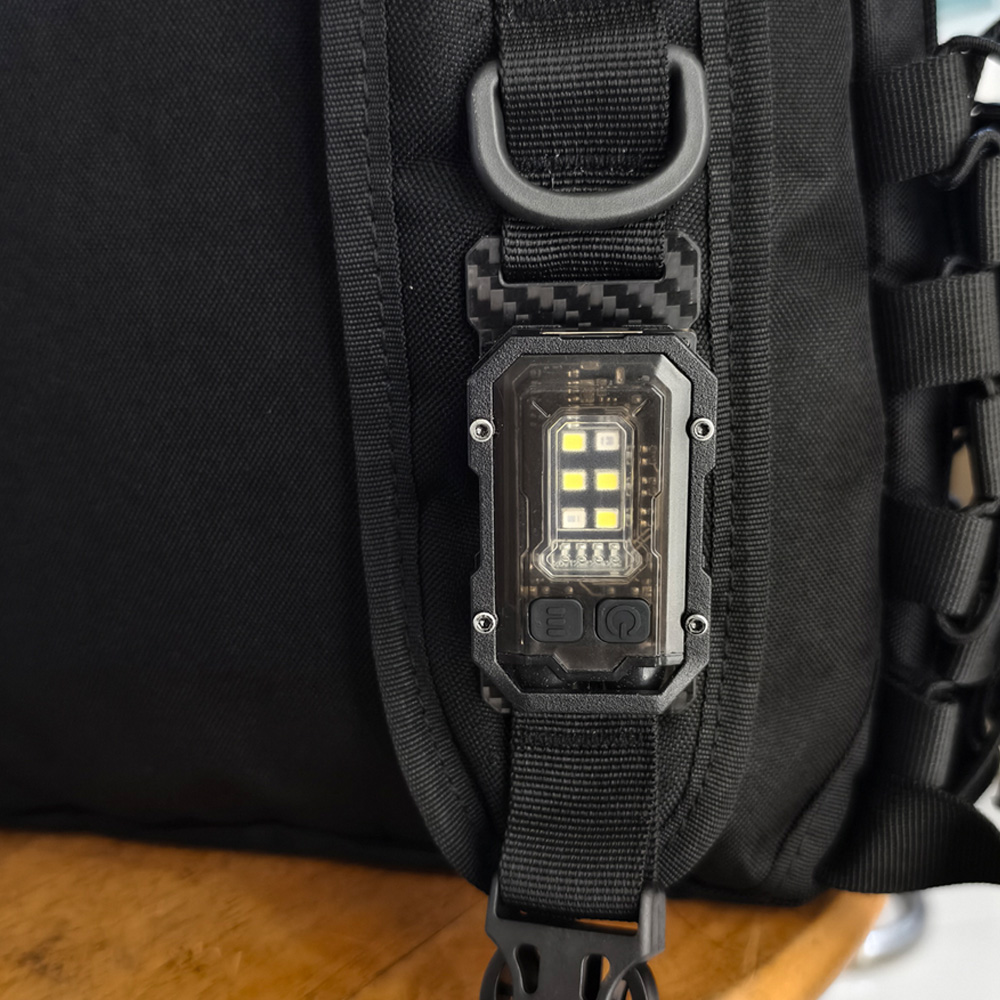 Tactical Flashlight EDC Portab - Fire Starting Kit recensione e prezzo
